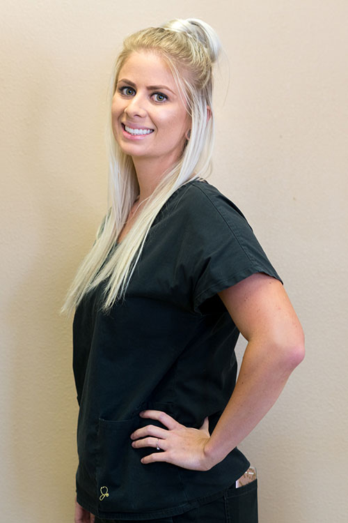 Collette, Dental Assistant